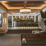 Palace Hotel 5*