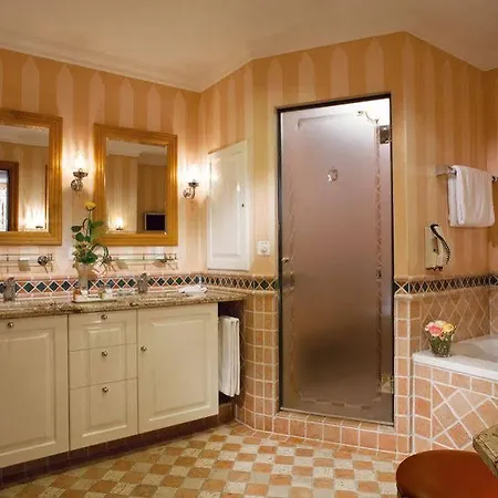 Palace Otel
