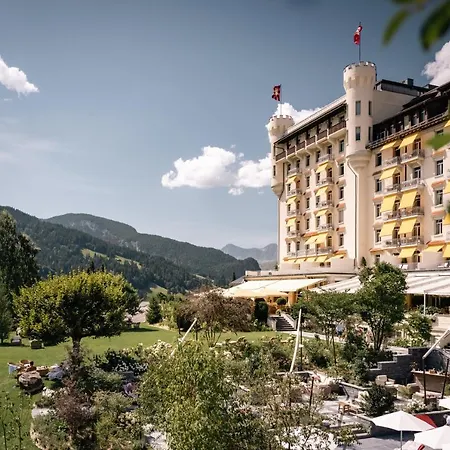Palace 5*